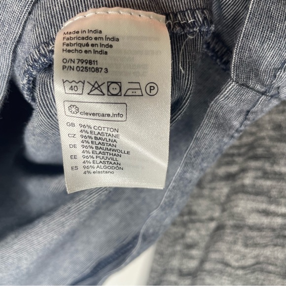 Lot of 2 Gray T-shirts Size Medium - Picture 5 of 6